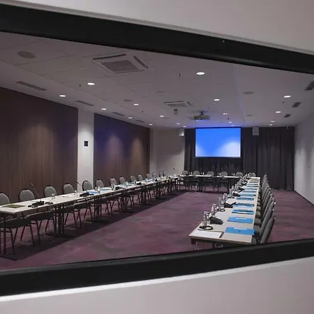 Voco - By Ihg فندق