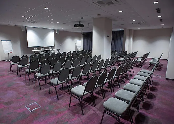 Voco - By Ihg 5* Podgorica