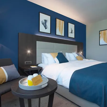 Voco - By Ihg 5* Podgorica