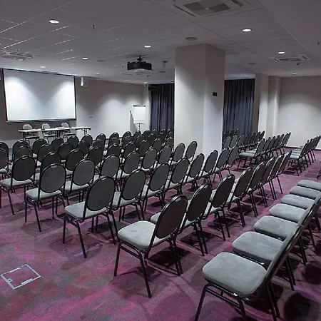 Voco - By Ihg 5* Podgorica