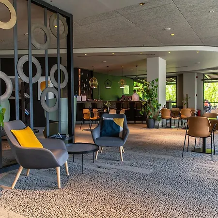 Voco - By Ihg 5* Podgorica