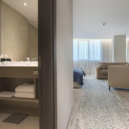 Voco - By Ihg Hotel 5*